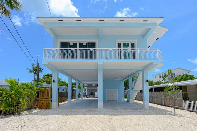 78 Avenue D, Key Largo, FL 33037