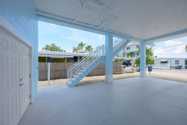 78 Avenue D, Key Largo, FL 33037