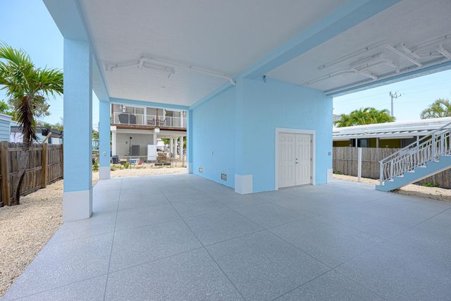 78 Avenue D, Key Largo, FL 33037