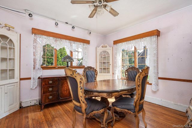 1640 Roosevelt Street, Baldwin, NY 11510
