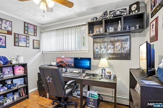 10 Independence Drive, Roselle, NJ 07203