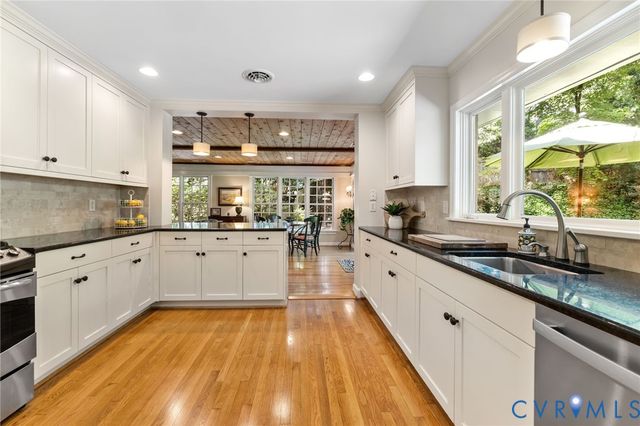 102 Raven Rock Rd, Henrico, VA 23229