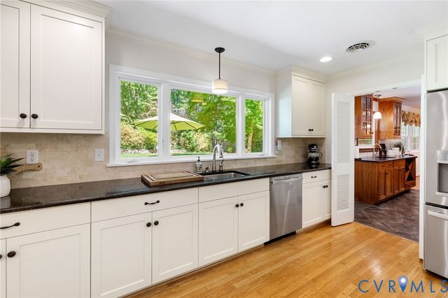102 Raven Rock Rd, Henrico, VA 23229