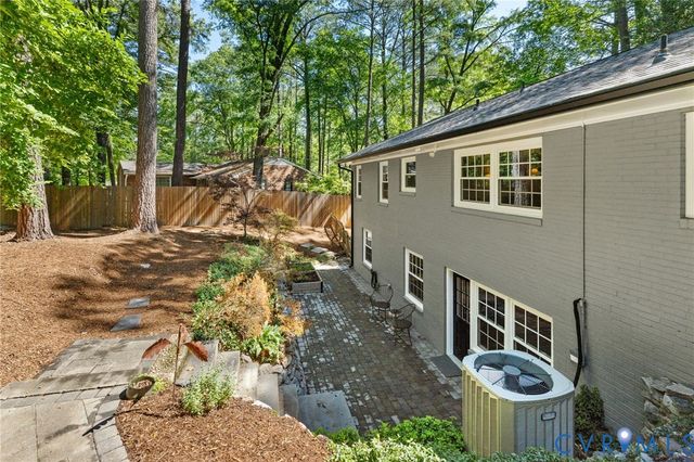 102 Raven Rock Rd, Henrico, VA 23229