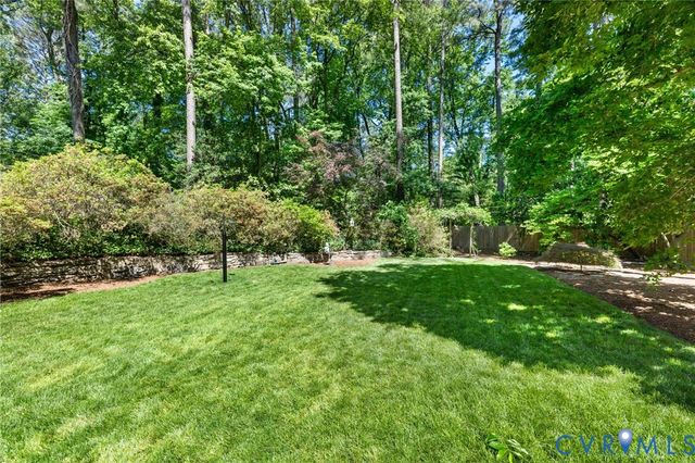 102 Raven Rock Rd, Henrico, VA 23229