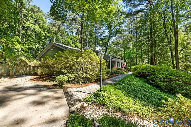 102 Raven Rock Rd, Henrico, VA 23229
