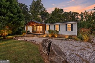 125 Bagwell Drive, Dawsonville, GA 30534