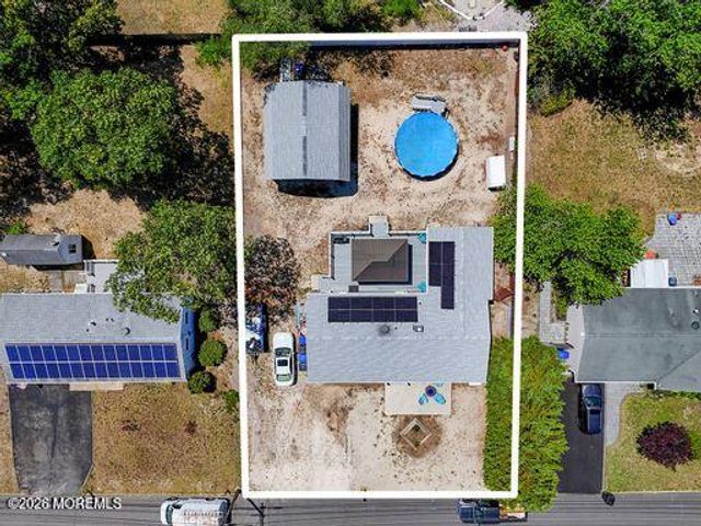 832 Demont Street, Toms River, NJ 08753