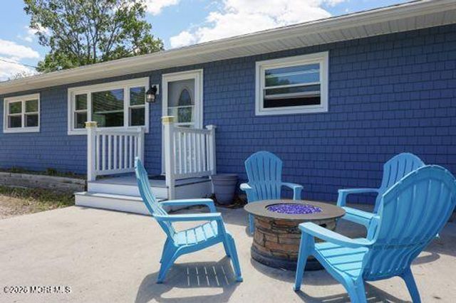 832 Demont Street, Toms River, NJ 08753