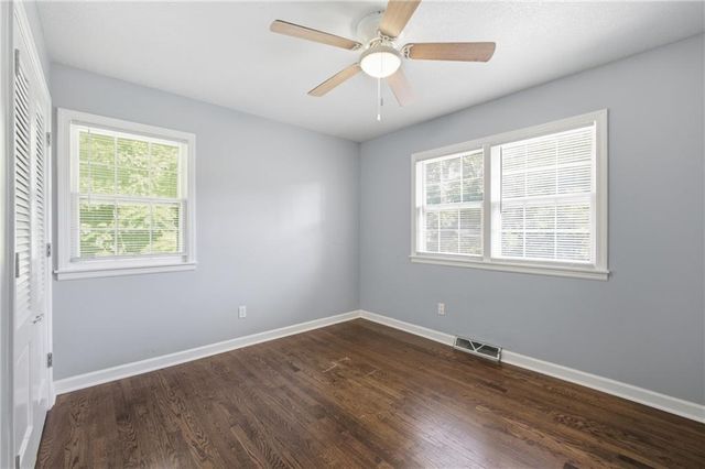 3165 LONGWOOD Avenue, Kansas City, KS 66104