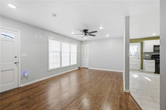3165 LONGWOOD Avenue, Kansas City, KS 66104