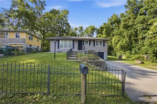 3165 LONGWOOD Avenue, Kansas City, KS 66104