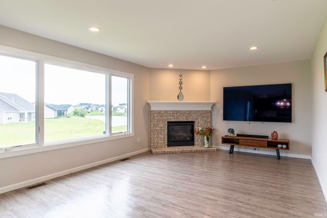 13079 Silk Tree Trail, Fort Wayne, IN 46814