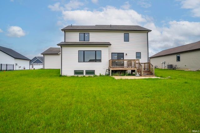 13079 Silk Tree Trail, Fort Wayne, IN 46814