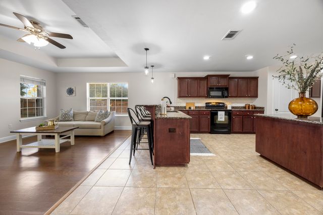 2392 Agerton Street, Crestview, FL 32536