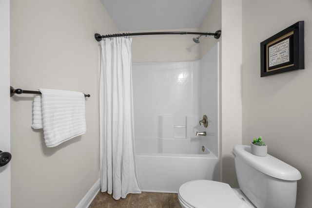 2392 Agerton Street, Crestview, FL 32536