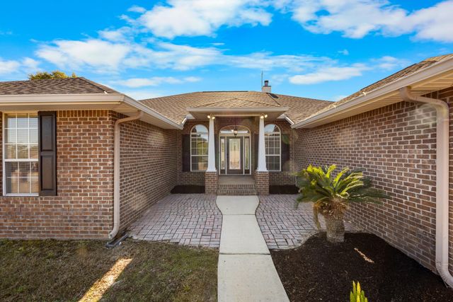 2392 Agerton Street, Crestview, FL 32536