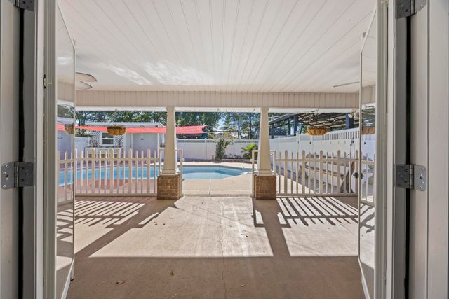 2392 Agerton Street, Crestview, FL 32536