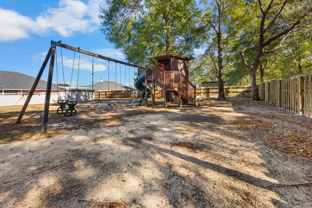 2392 Agerton Street, Crestview, FL 32536