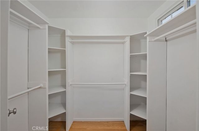 22537 Friar Street, Woodland Hills, CA 91367