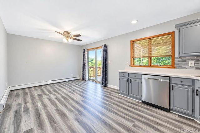 137 Ridgewood Avenue, Farmingville, NY 11738