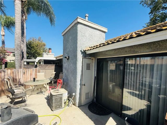 9505 Arlington 77, Riverside, CA 92503