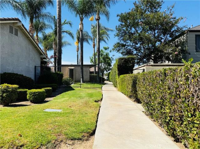 9505 Arlington 77, Riverside, CA 92503