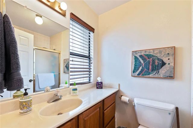42 Esperanza Avenue, Sierra Madre, CA 91024