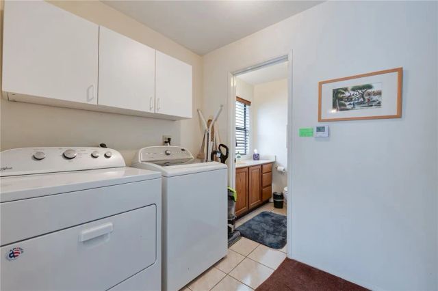 42 Esperanza Avenue, Sierra Madre, CA 91024