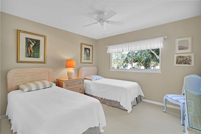 4842 S Newport Island Drive 1-B, Vero Beach, FL 32967