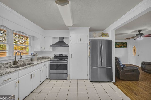 1715 Beaverdam Road, Winterville, GA 30683