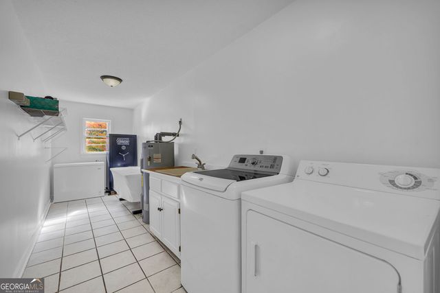 1715 Beaverdam Road, Winterville, GA 30683