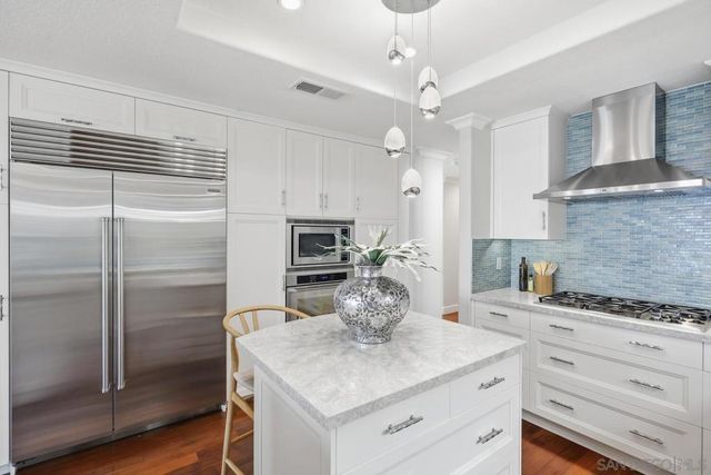 21 Spinnaker Way, Coronado, CA 92118