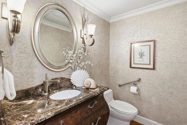 21 Spinnaker Way, Coronado, CA 92118