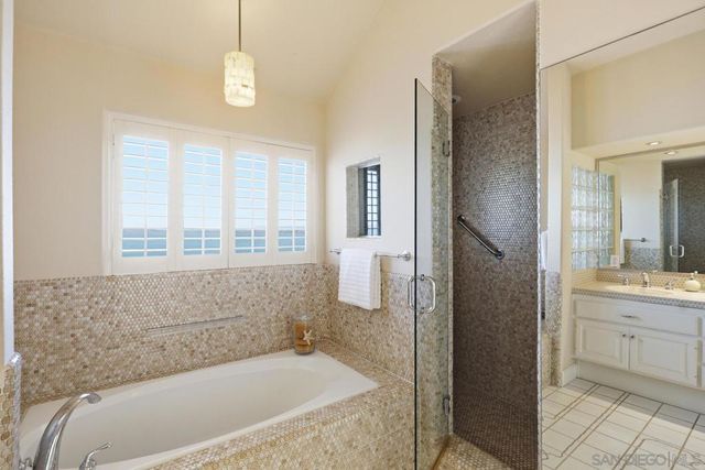 21 Spinnaker Way, Coronado, CA 92118