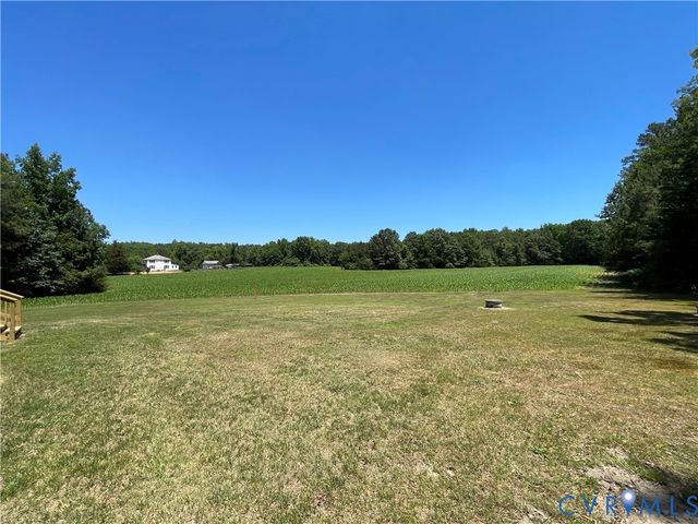 8261 Yahley Mill Rd, Henrico, VA 23231