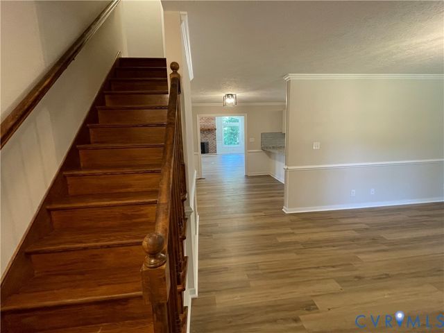 8261 Yahley Mill Rd, Henrico, VA 23231