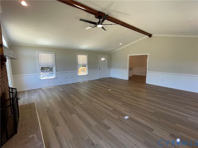 8261 Yahley Mill Rd, Henrico, VA 23231