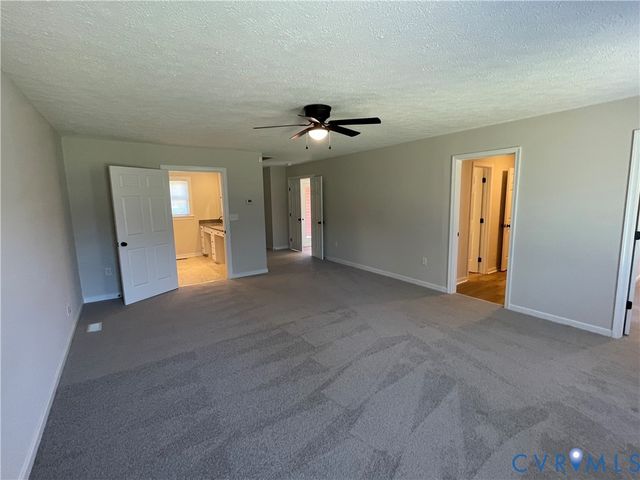8261 Yahley Mill Rd, Henrico, VA 23231