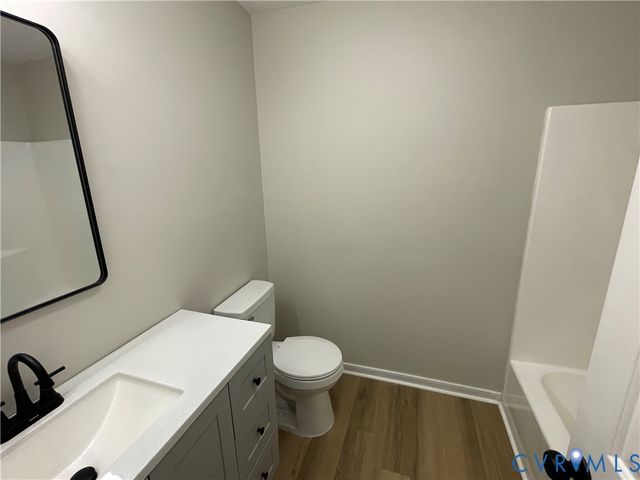 8261 Yahley Mill Rd, Henrico, VA 23231