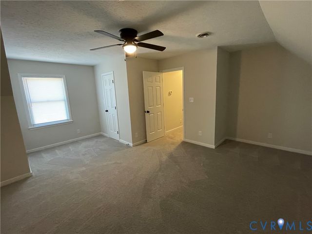 8261 Yahley Mill Rd, Henrico, VA 23231