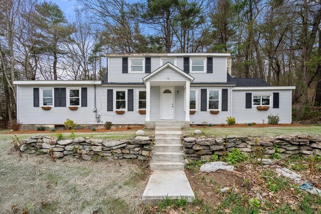 78 Pleasant St, Grafton, MA 01519