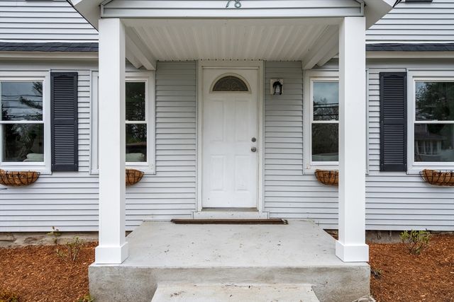 78 Pleasant St, Grafton, MA 01519