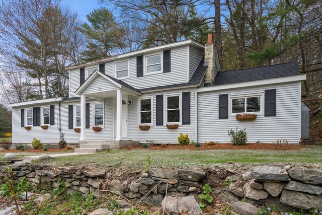 78 Pleasant St, Grafton, MA 01519