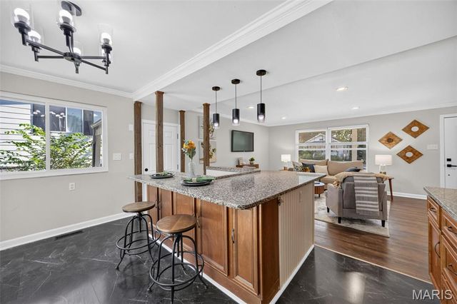 609 N Elm Avenue, Webster Groves, MO 63119