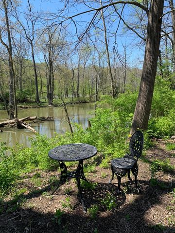 7049 Riverside Drive, Dublin, OH 43016