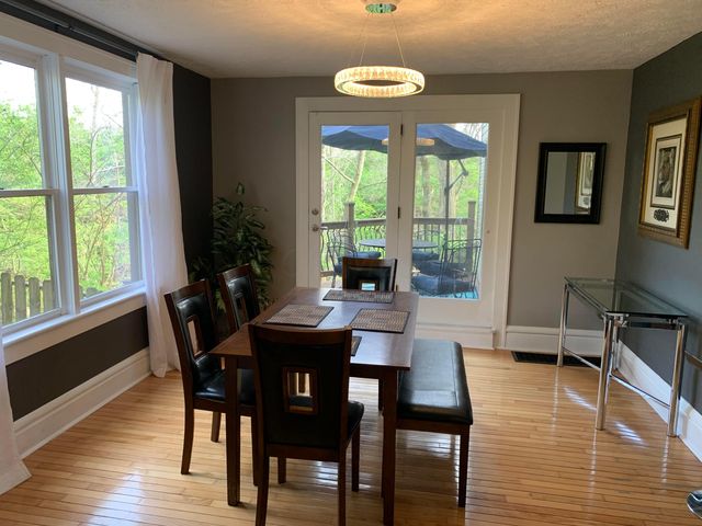 7049 Riverside Drive, Dublin, OH 43016