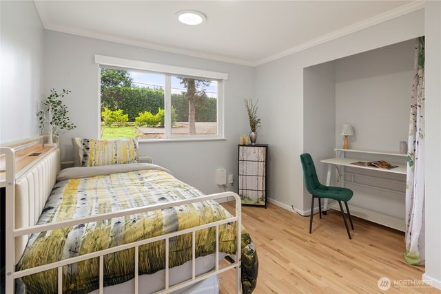 24309 47th Avenue SE, Woodinville, WA 98072