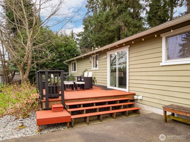 24309 47th Avenue SE, Woodinville, WA 98072