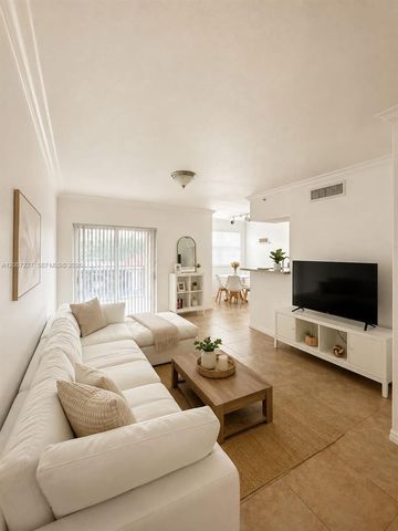 131 SW 117th Avenue 8205, Pembroke Pines, FL 33025